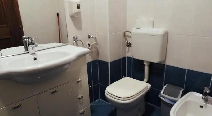 Nelly オパティヤ